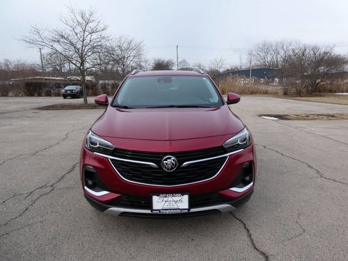 Used 2020 Buick Encore GX Essence image 2