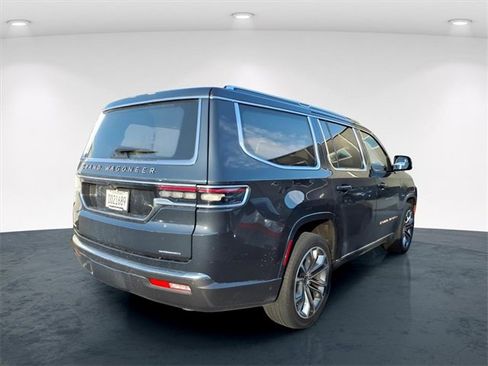 Used 2022 Jeep Grand Wagoneer Series III image 6