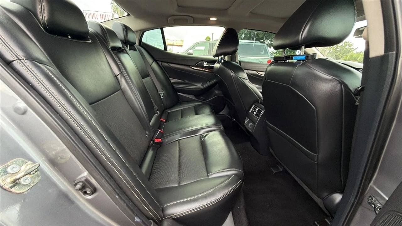 Used 2018 Nissan Maxima 3.5 SL FWD image 26