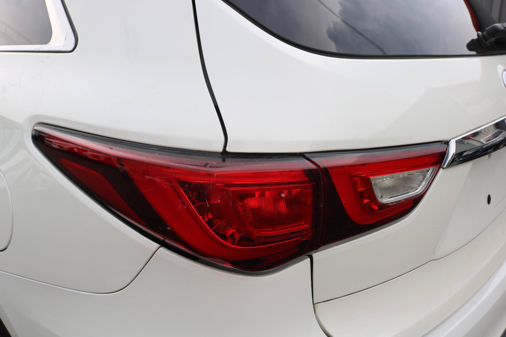 Used 2016 INFINITI QX60 Luxe AWD/4WD image 8