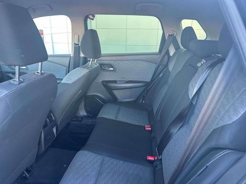 Certified 2023 Nissan Rogue SV image 10