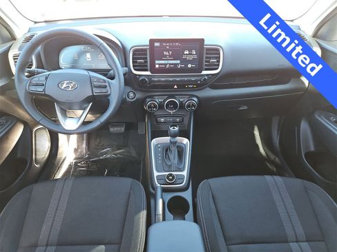 Certified 2025 Hyundai Venue Limited image 14