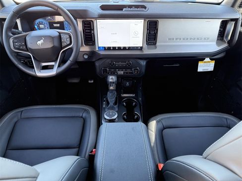 New 2025 Ford Bronco Outer Banks image 33