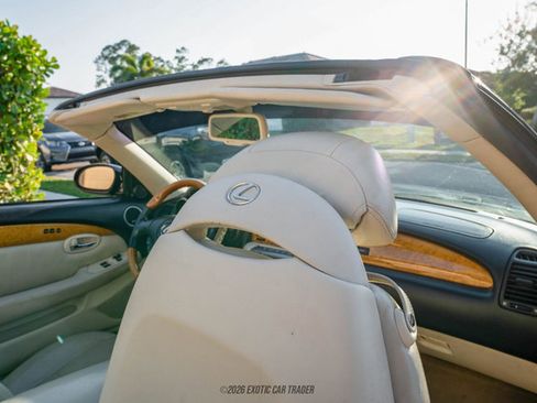 Used 2003 Lexus SC 430 Convertible image 73