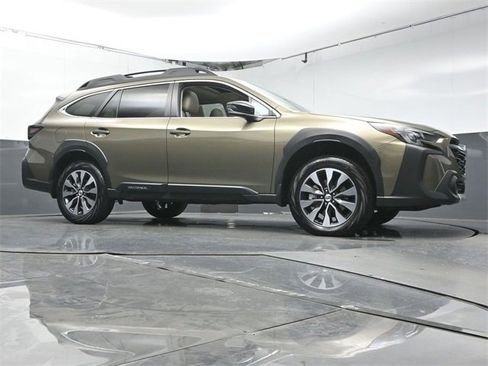 Used 2024 Subaru Outback Limited w/ Popular Package #2 image 34