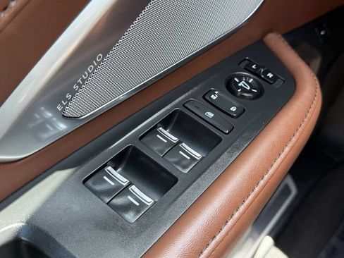 Certified 2025 Acura RDX SH-AWD w/ Technology Package image 33