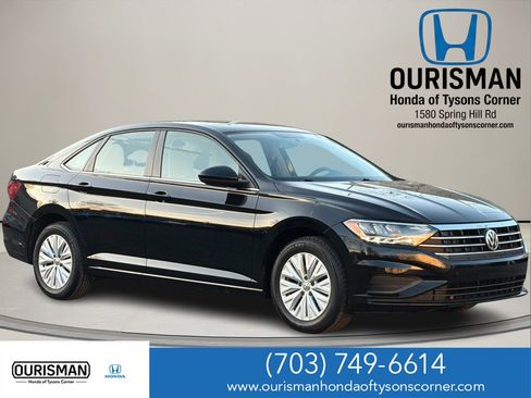 Used 2019 Volkswagen Jetta S w/ Driver Assistance Package image 1
