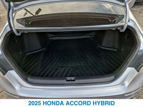 Used 2025 Honda Accord Sport image 23