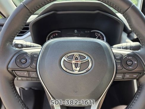 Used 2025 Toyota RAV4 XLE Premium FWD image 25