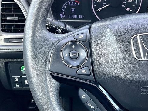 Used 2020 Honda HR-V EX image 11