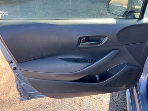 Used 2023 Toyota Corolla LE FWD image 19