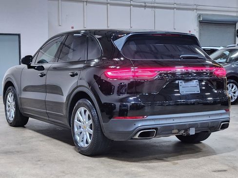Used 2019 Porsche Cayenne image 11