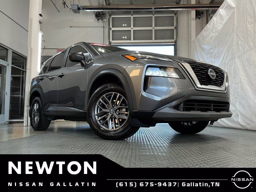 Used 2023 Nissan Rogue S FWD image 20