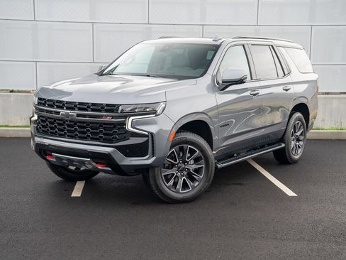 Used 2021 Chevrolet Tahoe Z71 w/ Z71 Off-Road Package image 1