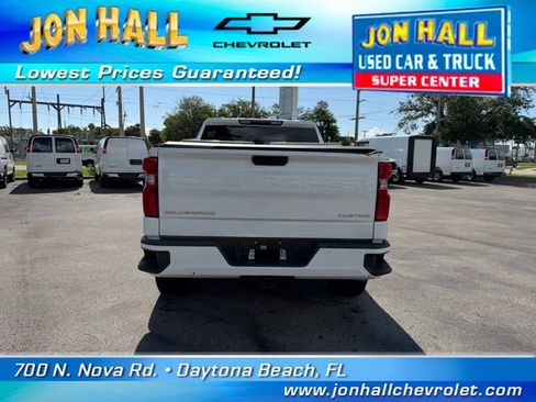 Used 2022 Chevrolet Silverado 1500 Custom RWD image 11