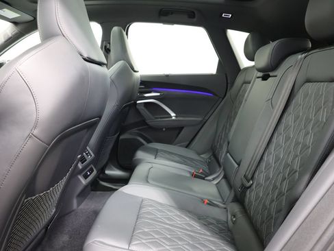 Used 2025 Audi SQ5 Premium Plus w/ Premium Plus Package AWD/4WD image 27