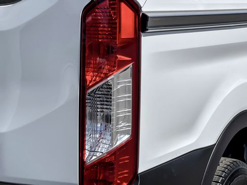 Used 2024 Ford Transit 250 Low Roof w/ Exterior Upgrade Package image 23