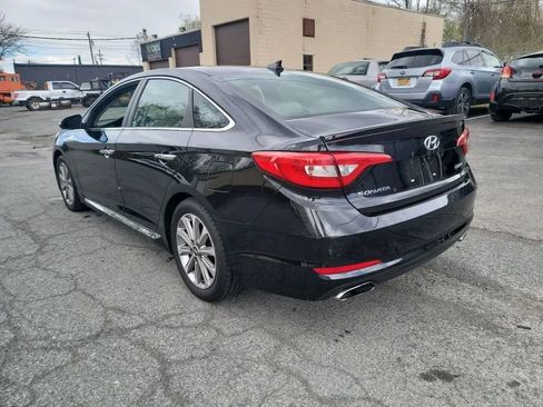 Used 2017 Hyundai Sonata Limited w/ Tech Package 03 FWD image 7
