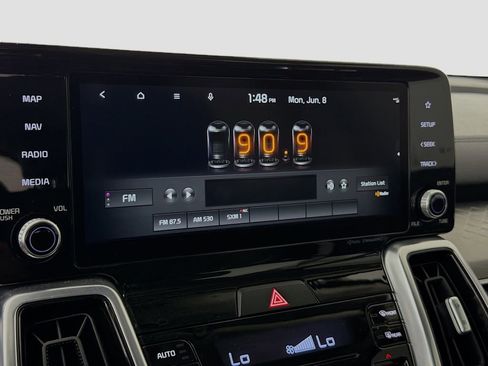 Used 2022 Kia Sorento SX FWD image 16