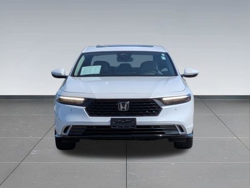 Used 2023 Honda Accord Touring image 8