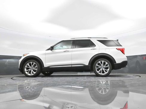 Used 2021 Ford Explorer Platinum w/ Equipment Group 601A image 39