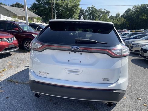 Used 2017 Ford Edge SEL w/ Equipment Group 201A AWD/4WD image 6