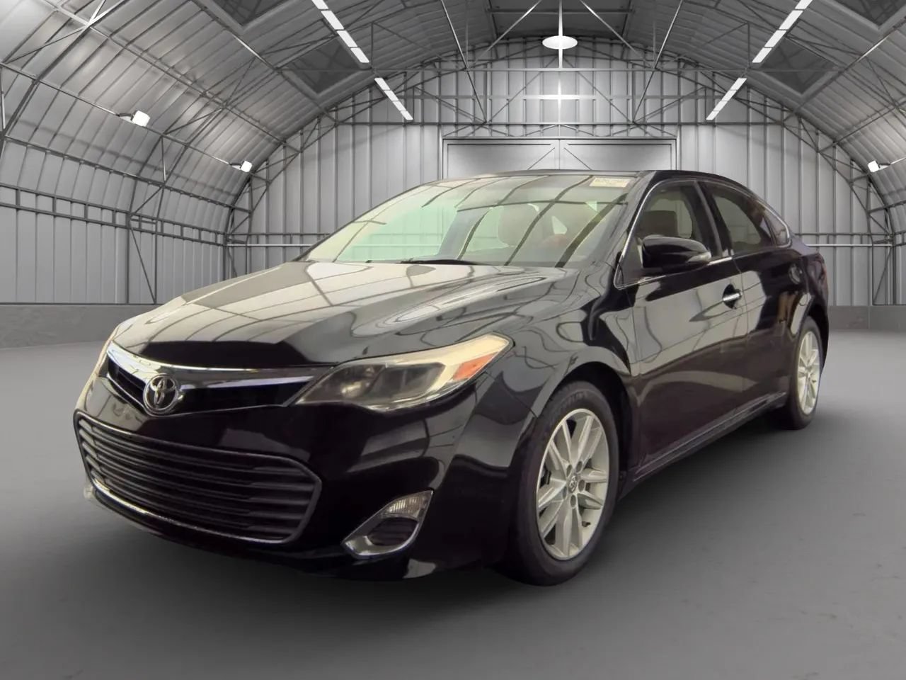 Used 2013 Toyota Avalon XLE FWD image 16