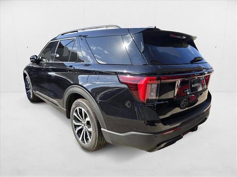 New 2025 Ford Explorer ST-Line w/ Premium Package image 3