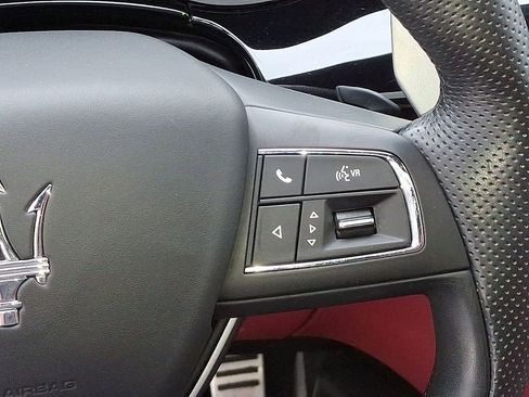 Certified 2022 Maserati Quattroporte Modena Q4 image 18