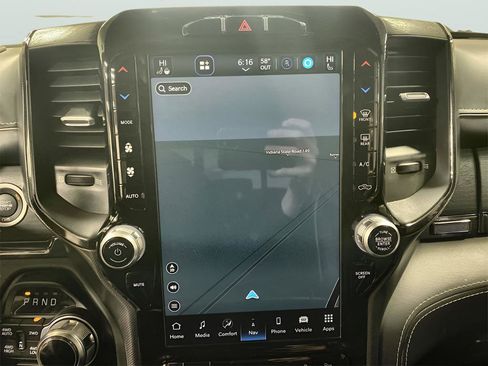 Used 2022 RAM 1500 Limited w/ Bed Utility Group image 12