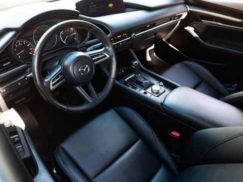 Used 2021 MAZDA MAZDA3 s image 6