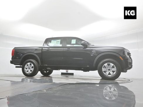 New 2025 Ford Ranger XL image 1
