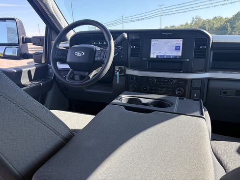 Used 2026 Ford F250 XL w/ STX Appearance Package AWD/4WD image 24