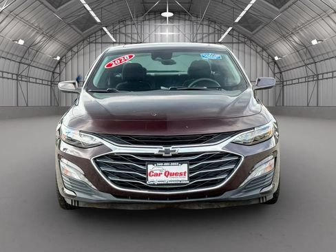 Used 2020 Chevrolet Malibu LT FWD image 2