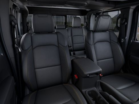 New 2025 Jeep Gladiator High Tide image 16