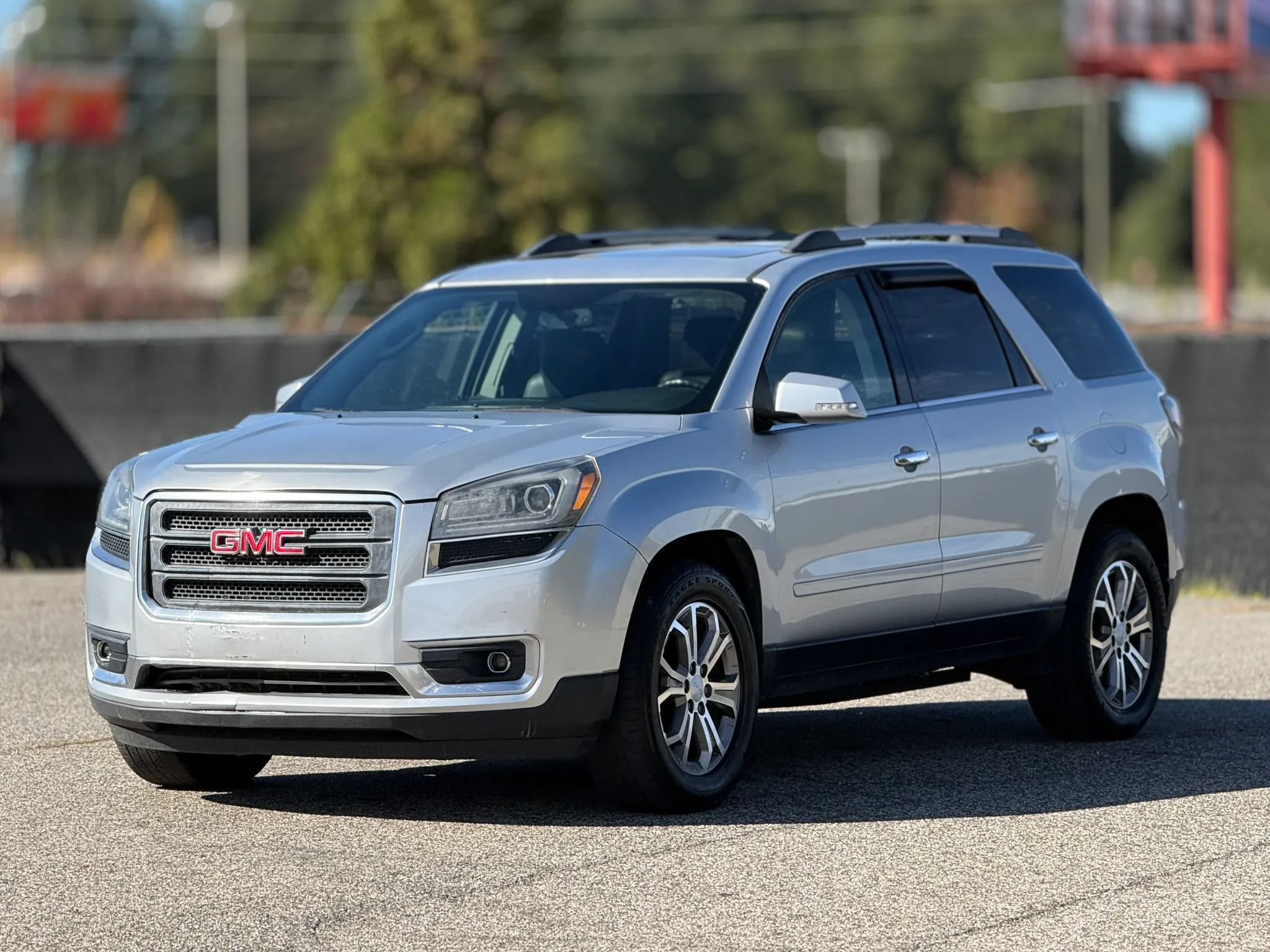 Used 2015 GMC Acadia SLT FWD image 6