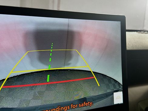 Used 2024 Toyota Tacoma TRD Sport image 23