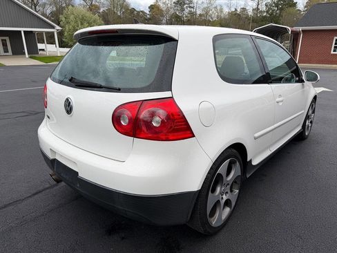 Used 2009 Volkswagen GTI Base PZEV 2dr Hatchback 6A image 7