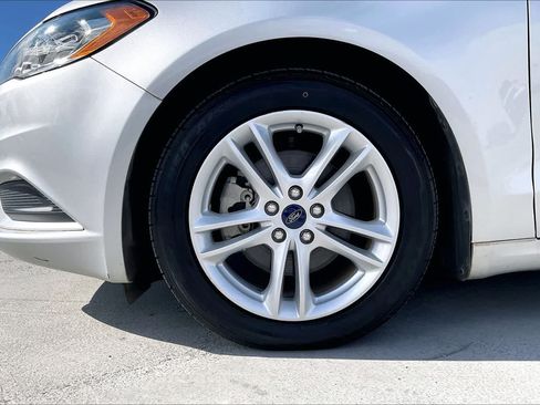 Used 2018 Ford Fusion S FWD image 8