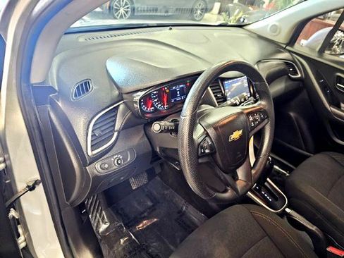 Used 2020 Chevrolet Trax LS w/ Tint and Cruise Package image 7