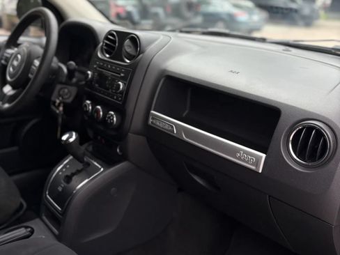 Used 2017 Jeep Compass Sport w/ Power Value Group AWD/4WD image 24