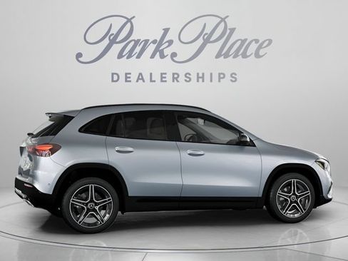 Certified 2026 Mercedes-Benz GLA 250 4MATIC image 22