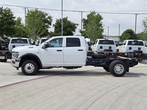 New 2025 RAM 3500 Tradesman image 2