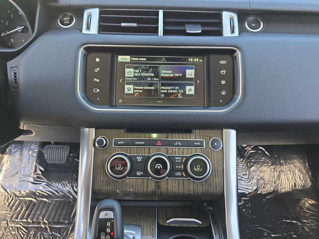 Used 2016 Land Rover Range Rover Sport HSE AWD/4WD image 25