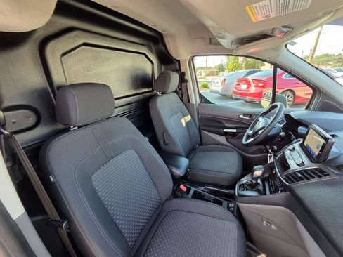 Used 2022 Ford Transit Connect XLT FWD image 19