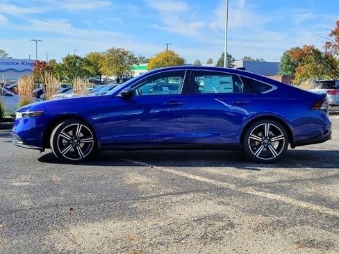 Used 2024 Honda Accord Sport image 27