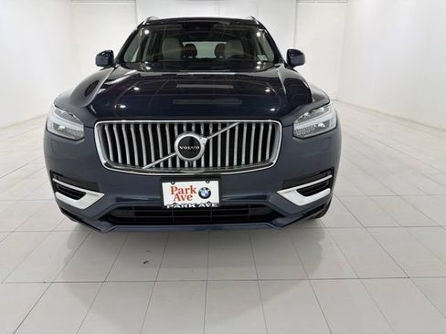 Used 2022 Volvo XC90 T8 Inscription Expression w/ Climate Package AWD/4WD image 8