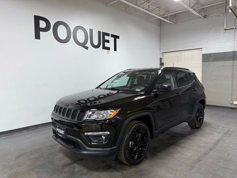 Used 2019 Jeep Compass Altitude image 2
