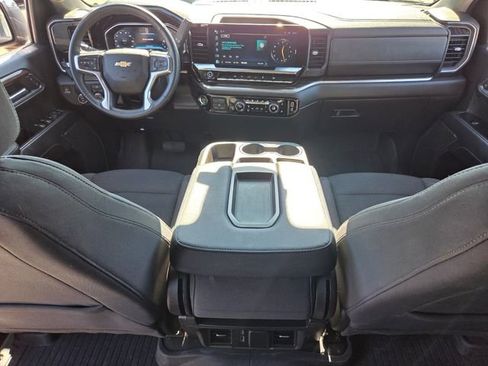 Used 2024 Chevrolet Silverado 1500 LT w/ Convenience Package II image 15