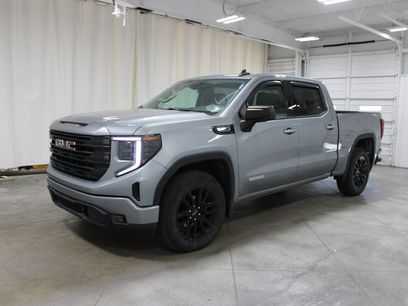 Used 2023 GMC Sierra 1500 Elevation